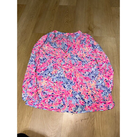 Lilly Pulitzer Tops - Lilly Pulitzer shirt